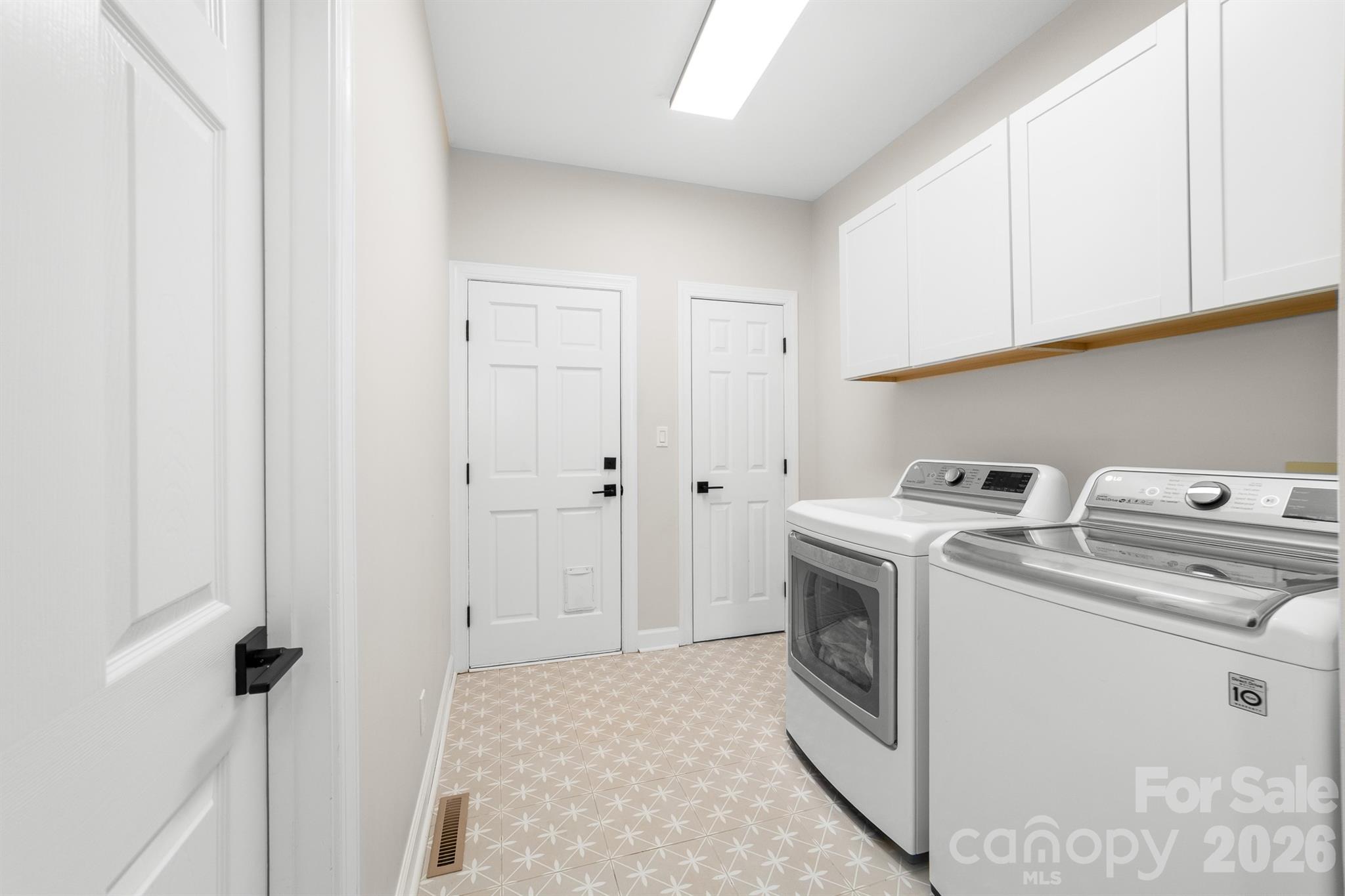 20019 Chapel Point Lane