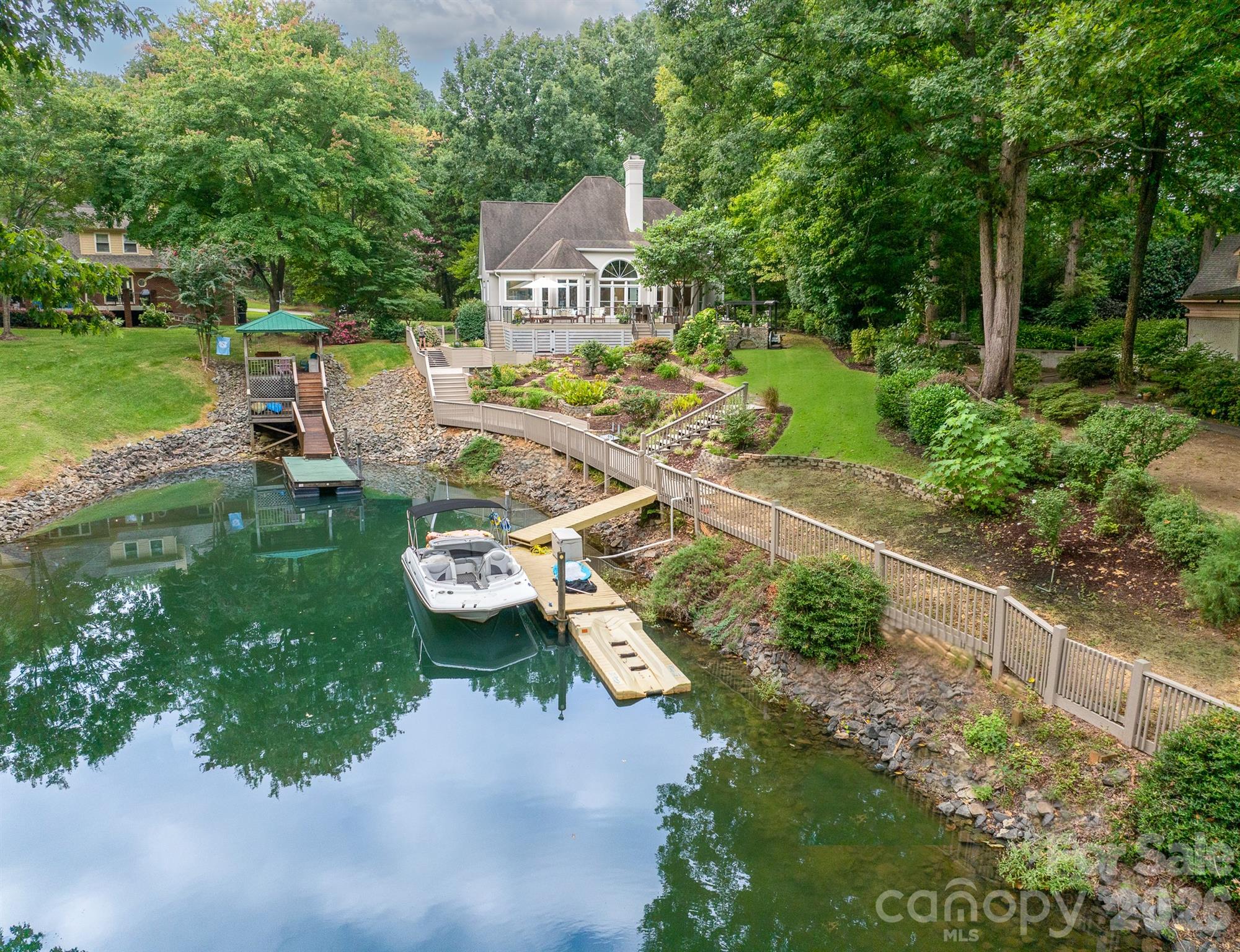 20019 Chapel Point Lane