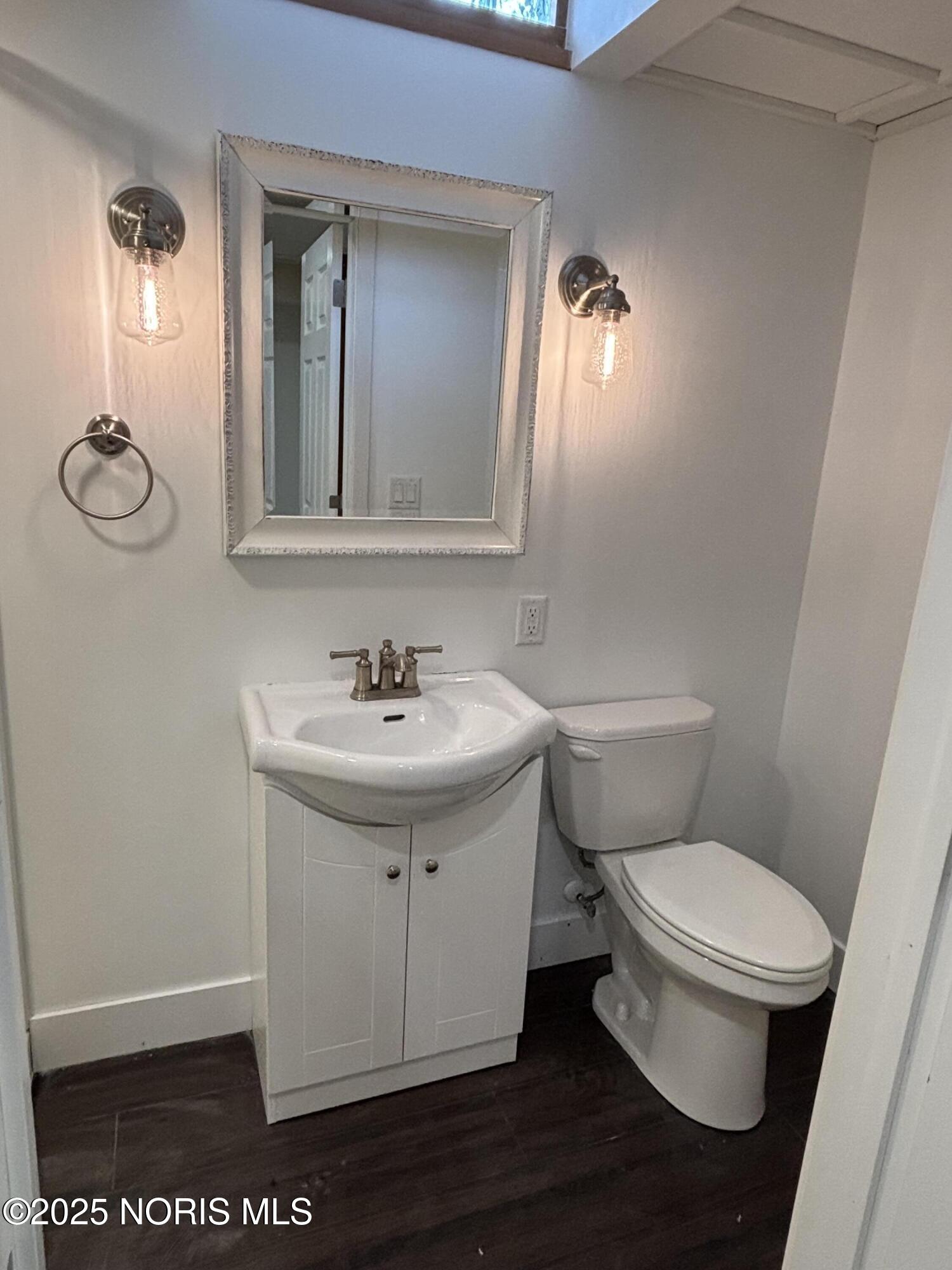 783 Fairway Lane, Apt A