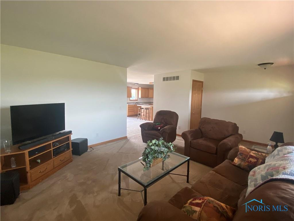 T-136 County Road 11