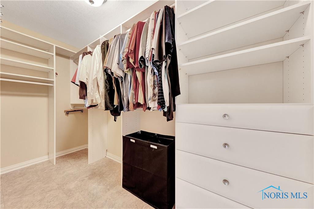 705 Fairway Lane, 2