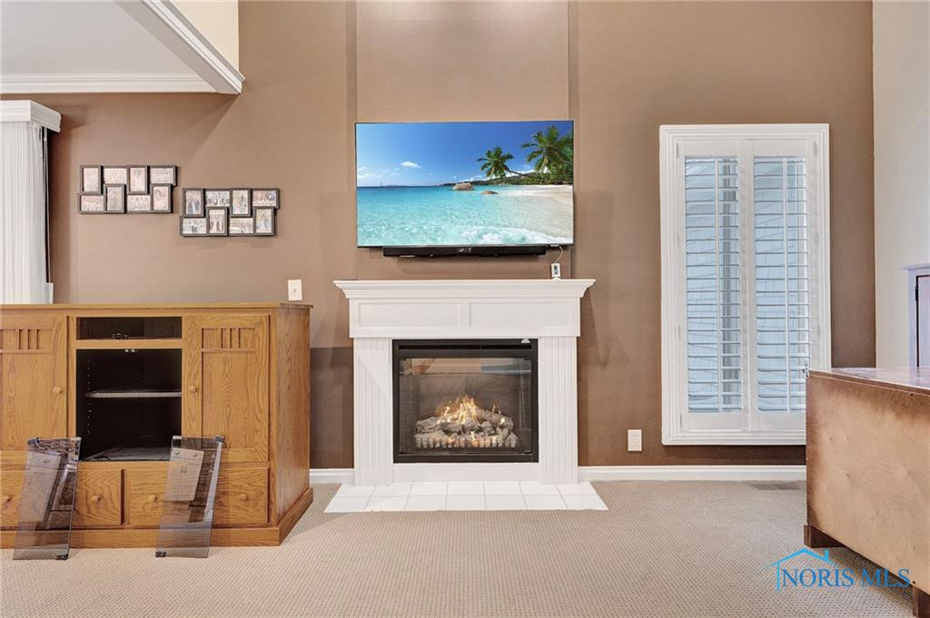 705 Fairway Lane, 2