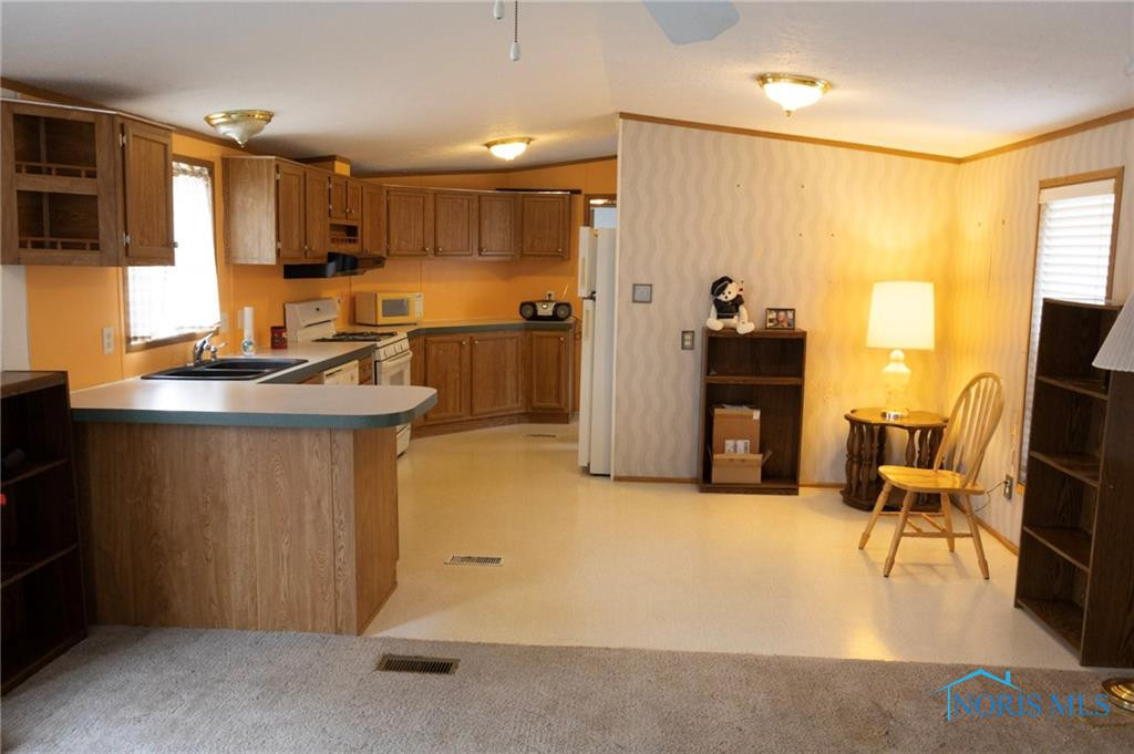 14900 County Road H, 66