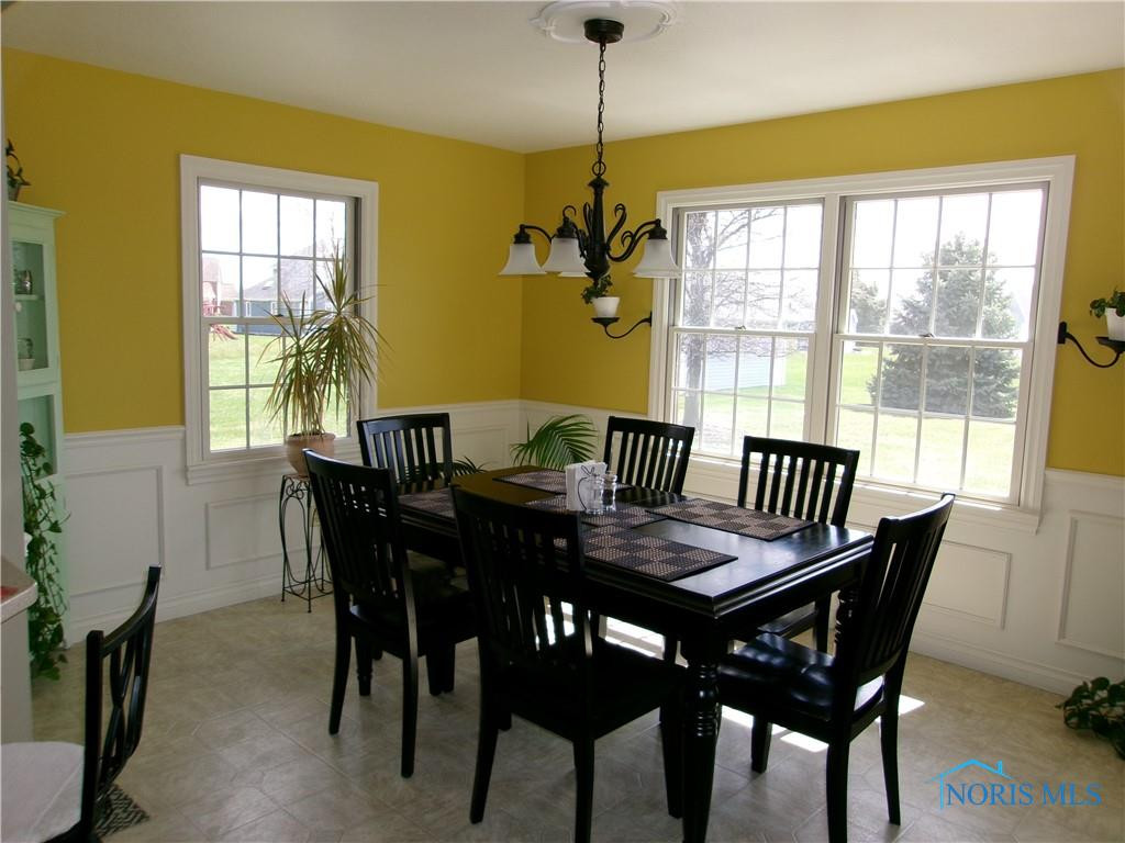 928 Black Hawk Drive