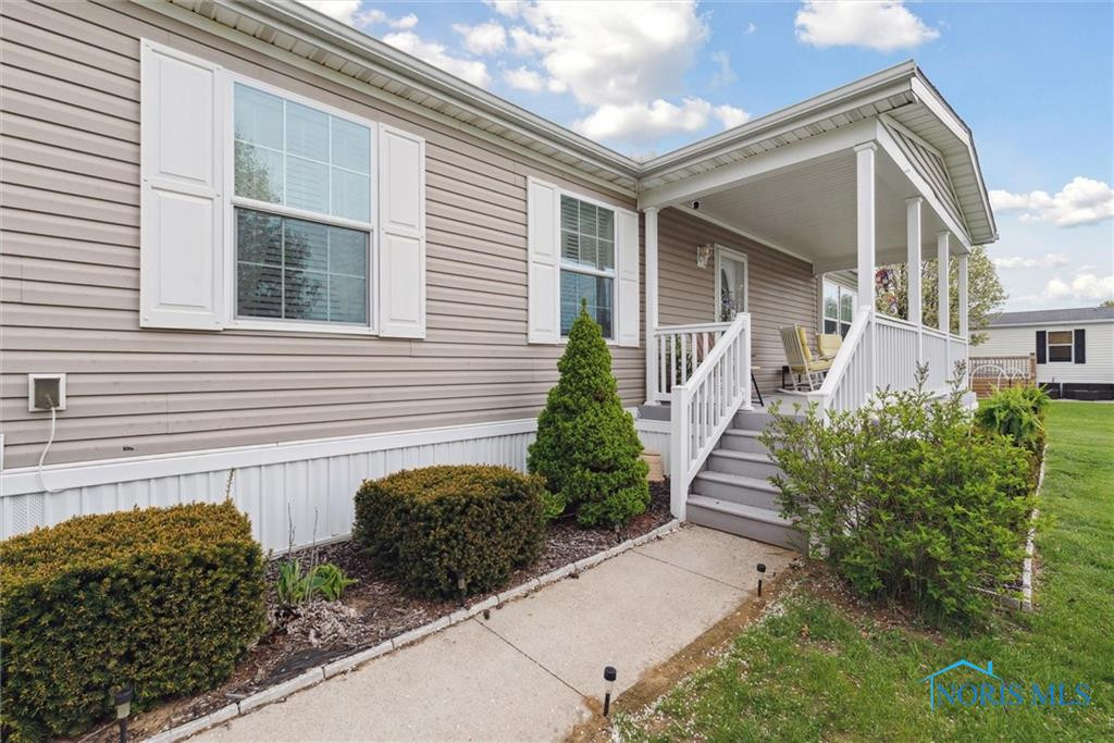 14900 County Road H, 84
