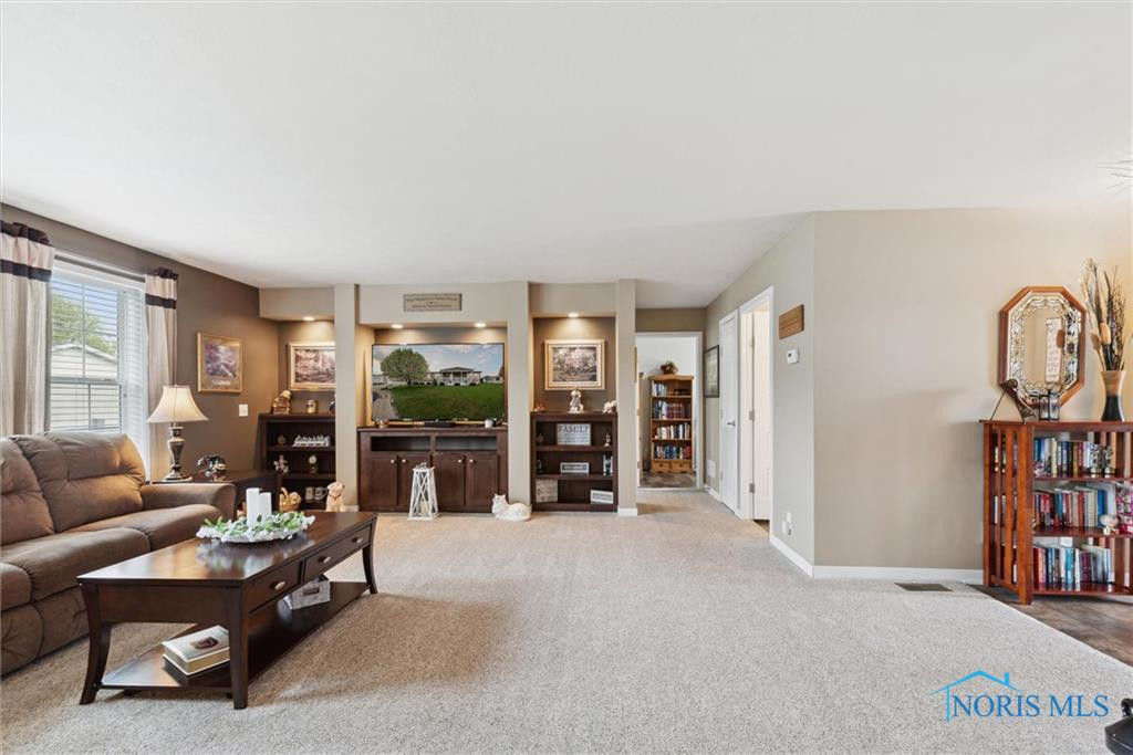 14900 County Road H, 84