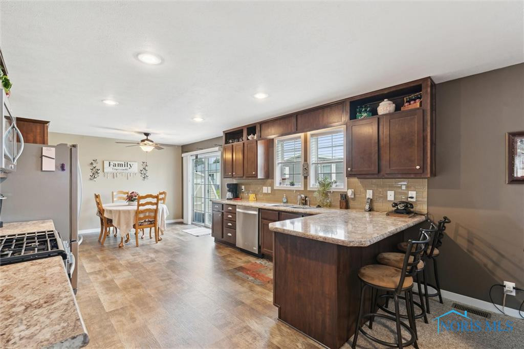 14900 County Road H, 84
