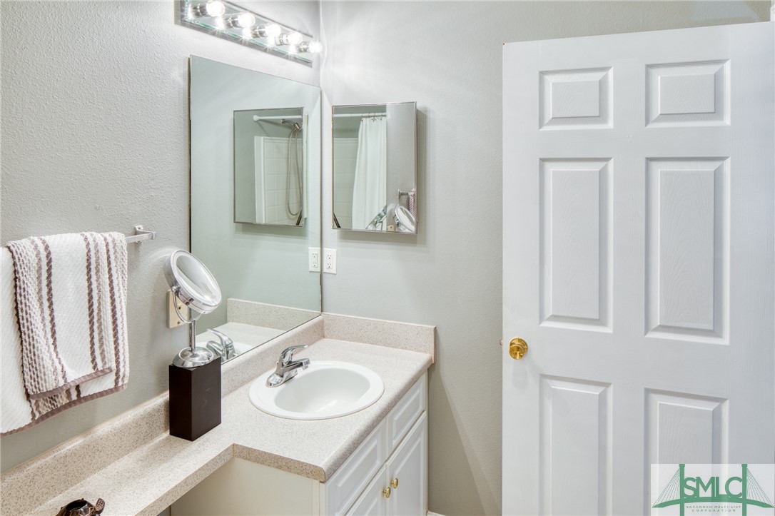 2136 Whitemarsh Way