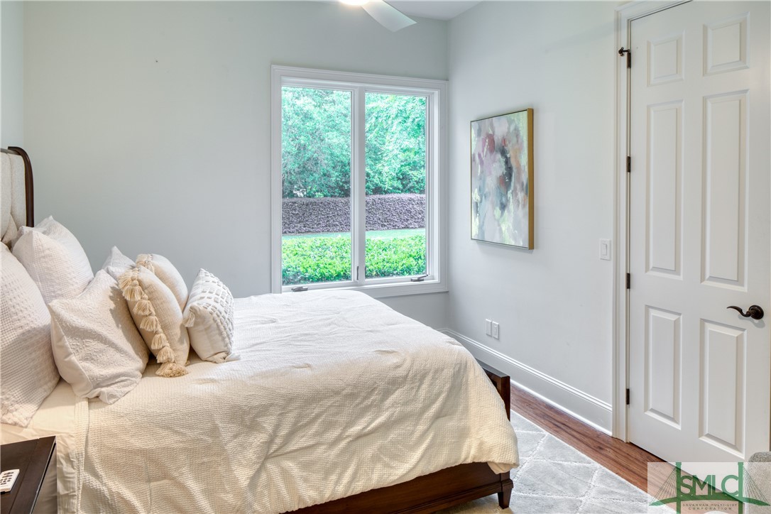 12 Lancaster Boulevard