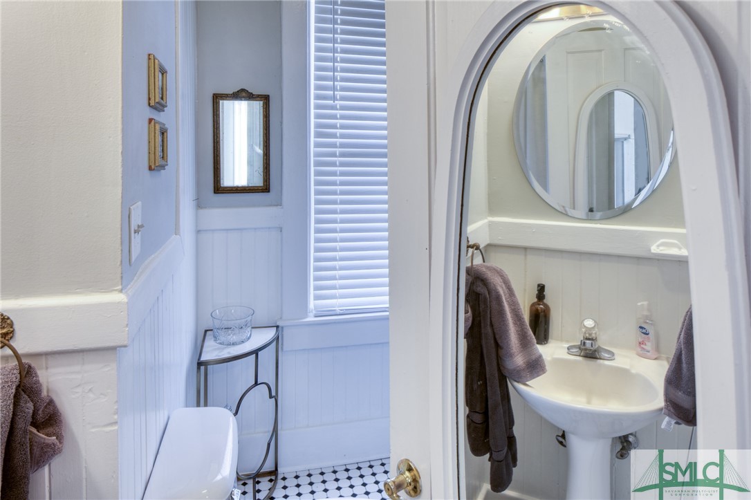 506-508 E Bolton Street