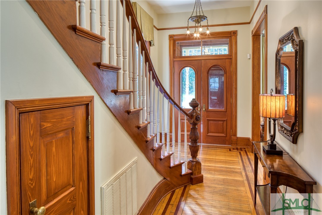611 Whitaker Street