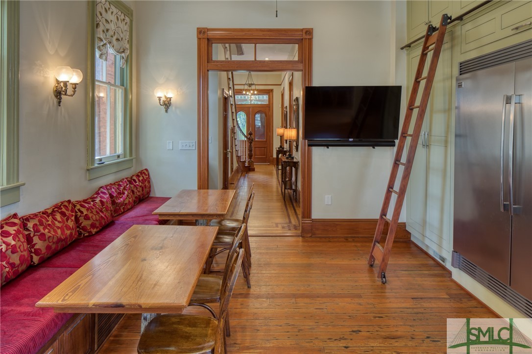 611 Whitaker Street