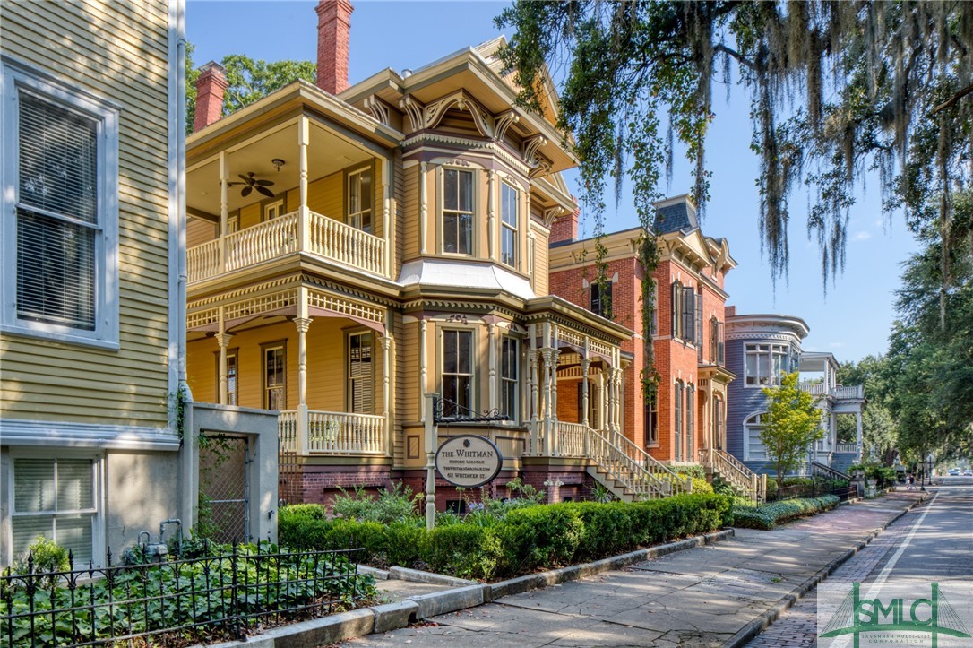 611 Whitaker Street