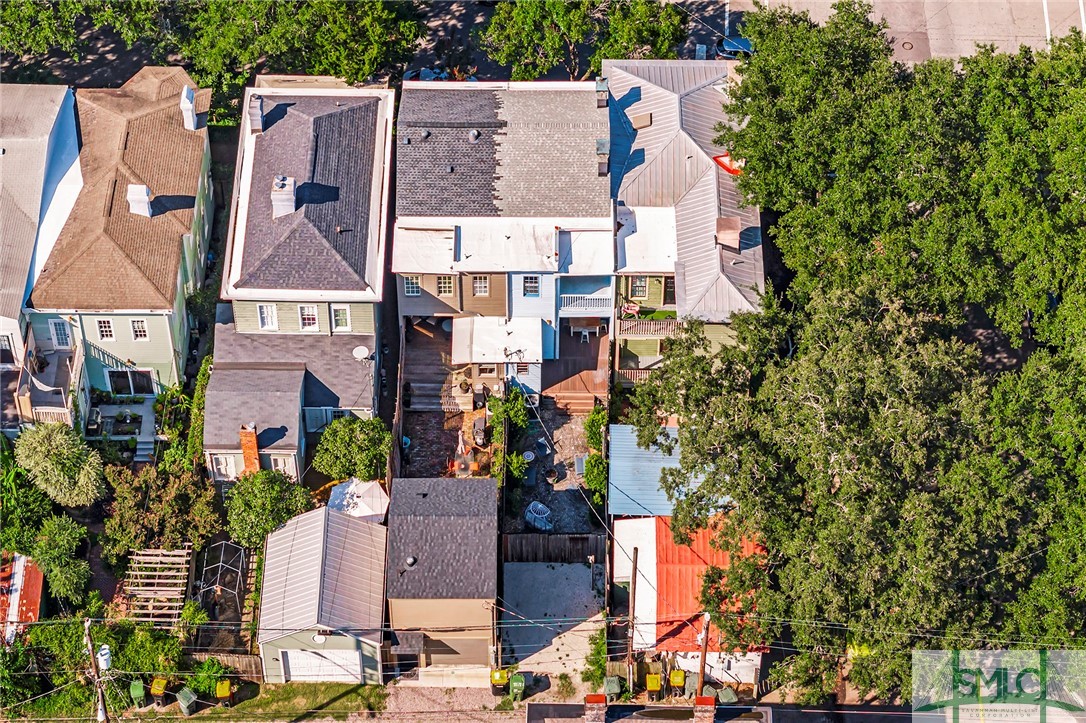 203 W Duffy Street