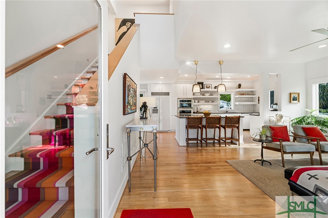 1111 Laurel Avenue