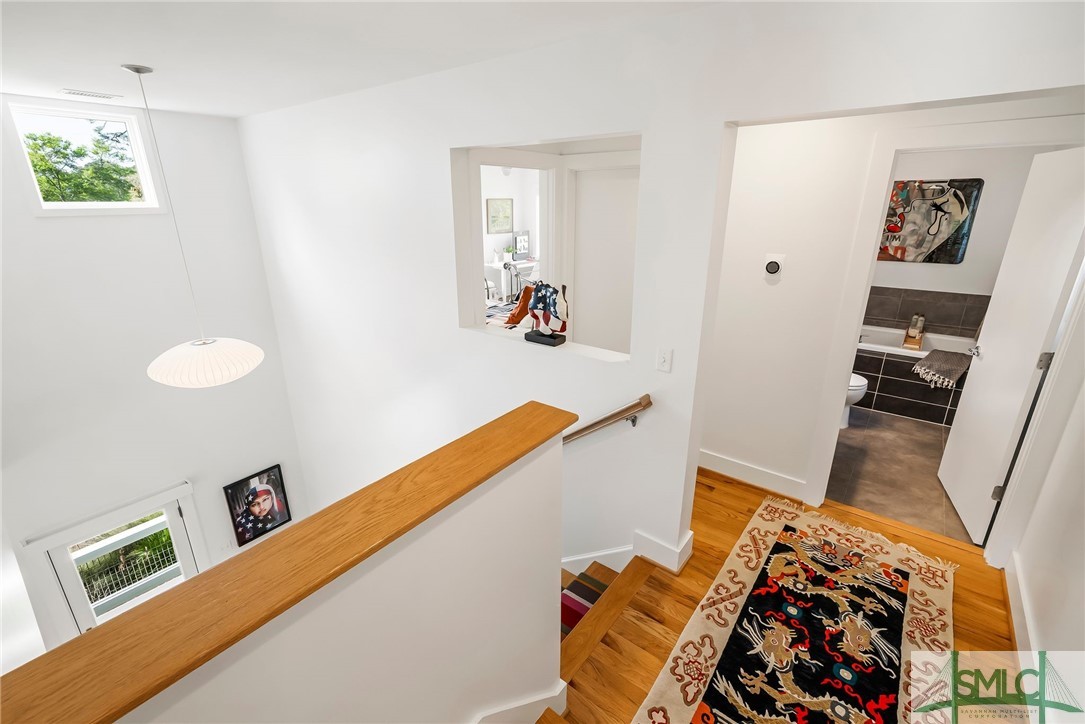 1111 Laurel Avenue