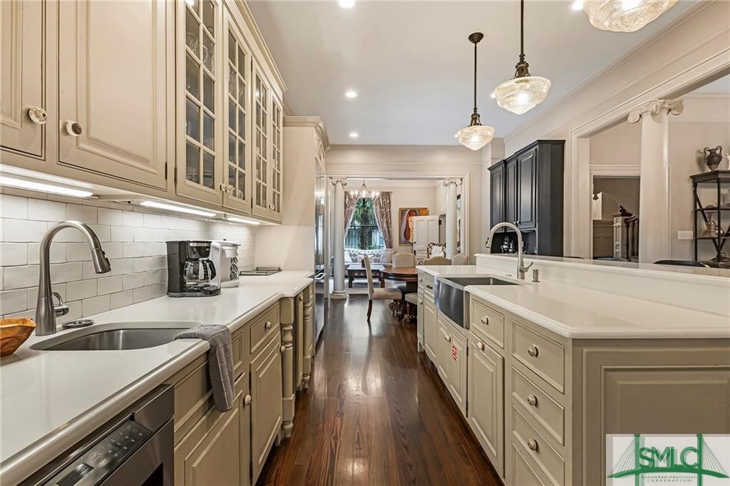 121 W 36th Street