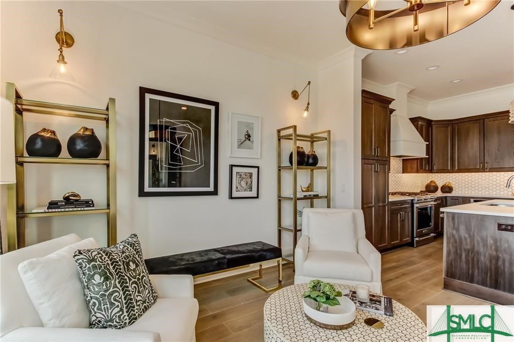 403 Upper East Avenue