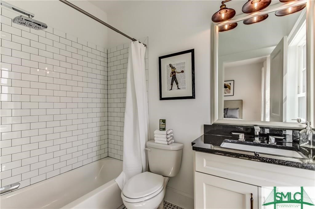 403 Upper East Avenue