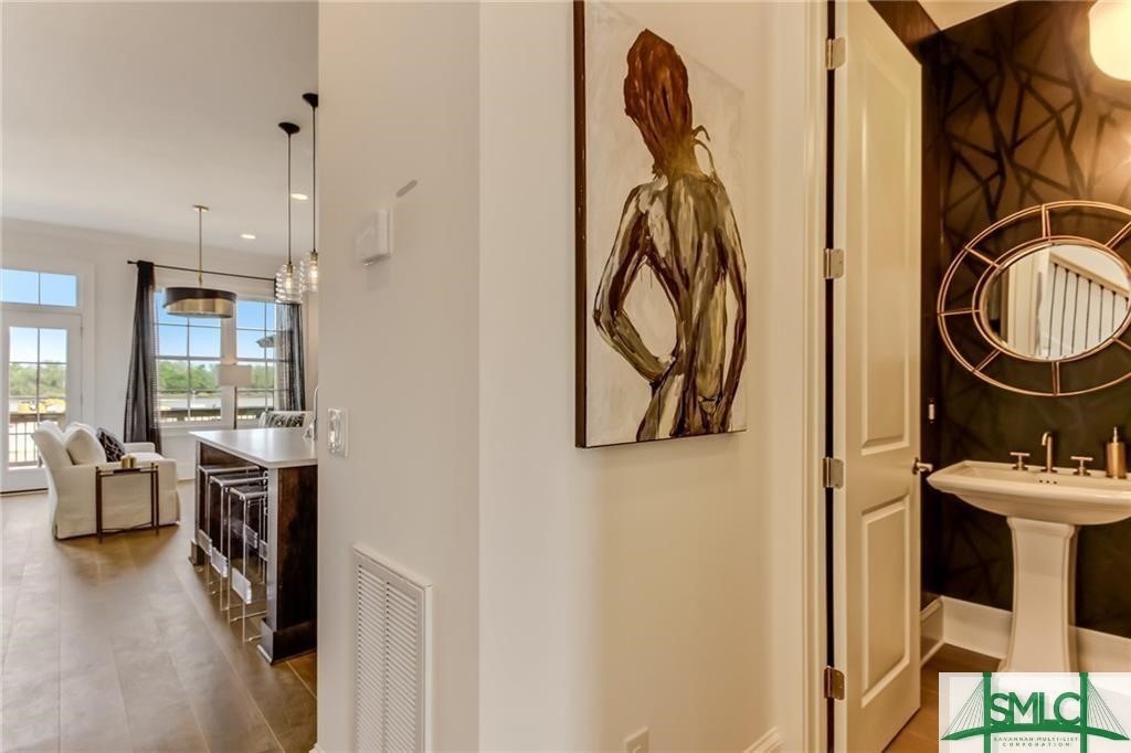 403 Upper East Avenue