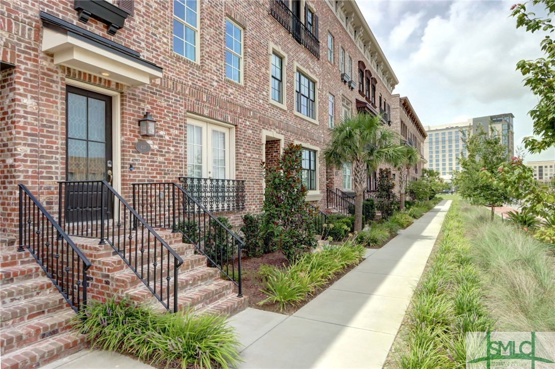 403 Upper East Avenue