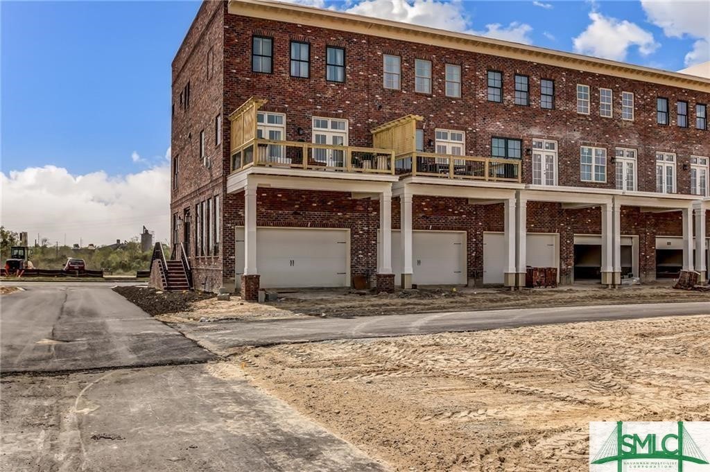 403 Upper East Avenue