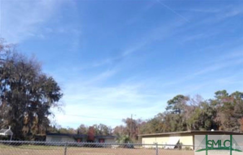 700 Christopher St Drive