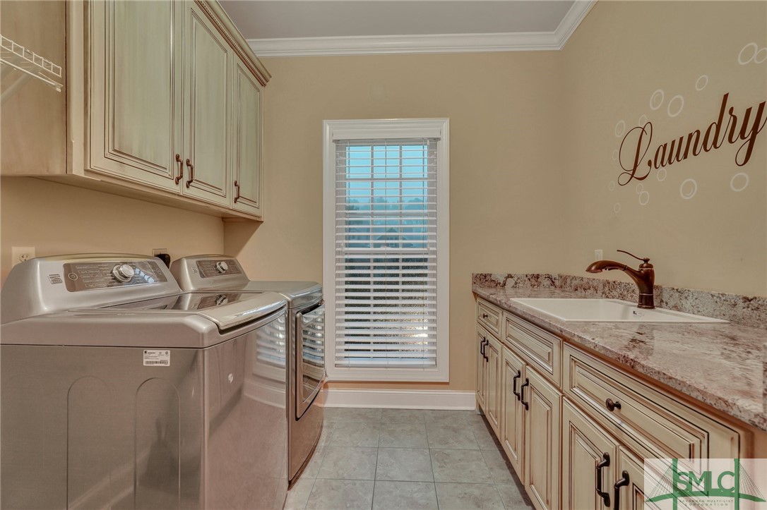 1664 Saint Catherine Circle
