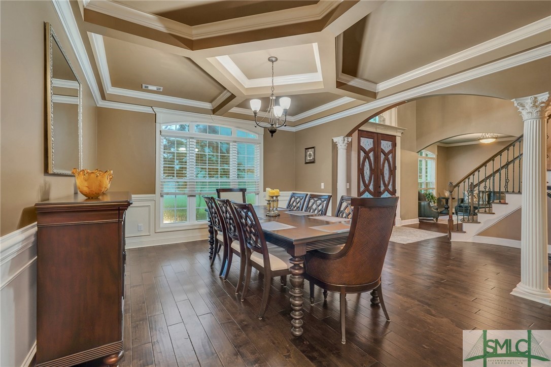 1664 Saint Catherine Circle