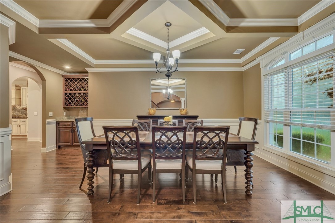 1664 Saint Catherine Circle