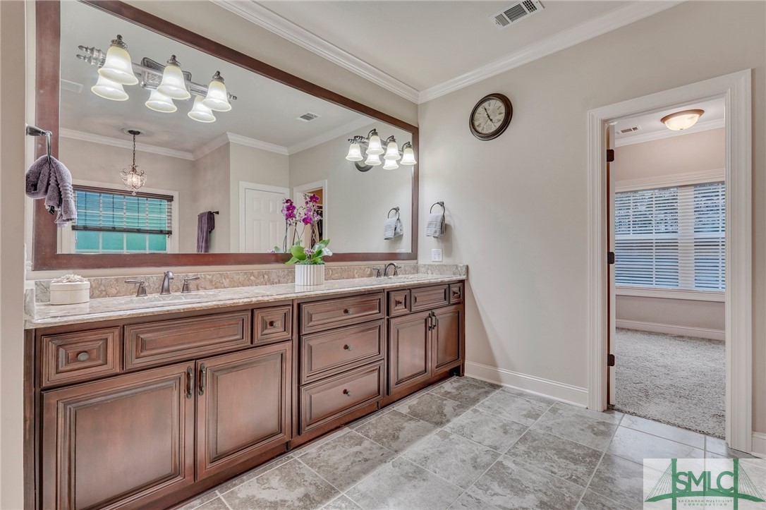 1664 Saint Catherine Circle