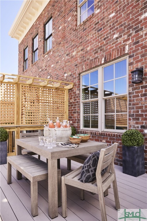 402 Upper East Avenue