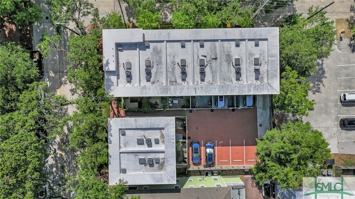 214 W Gwinnett Street