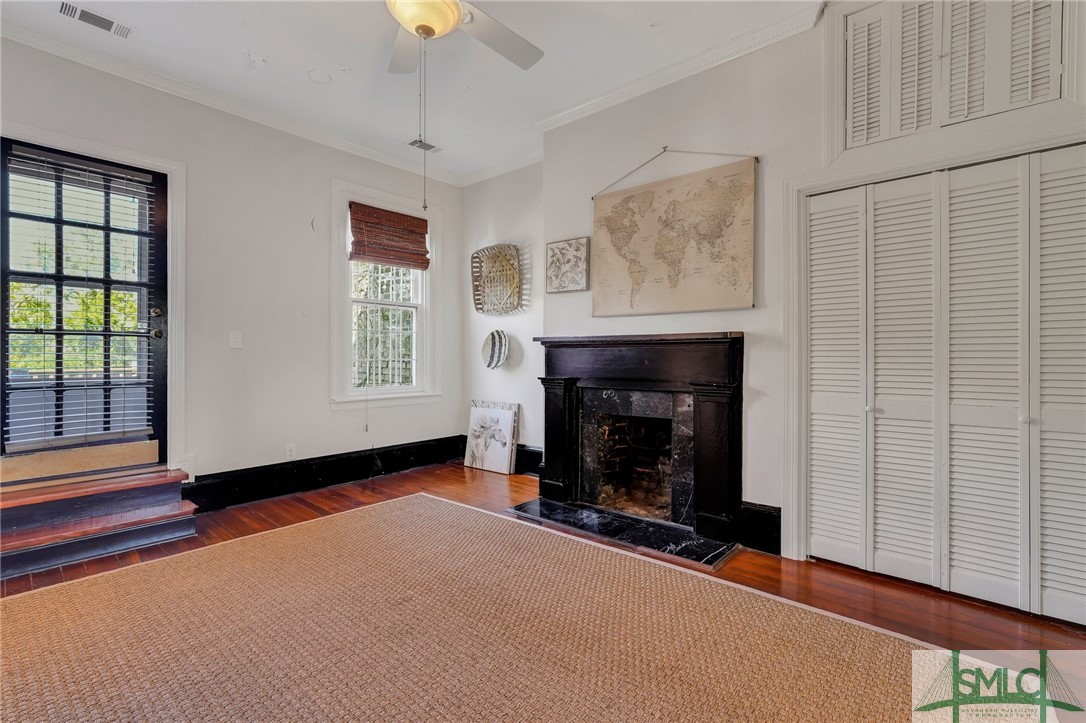 216 W Bolton Street
