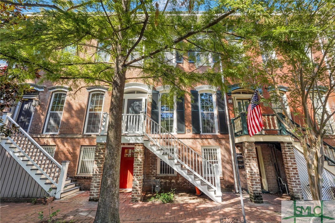 216 W Bolton Street