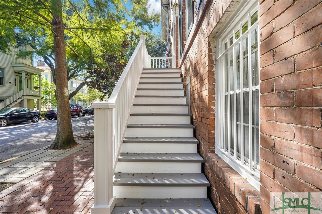 216 W Bolton Street