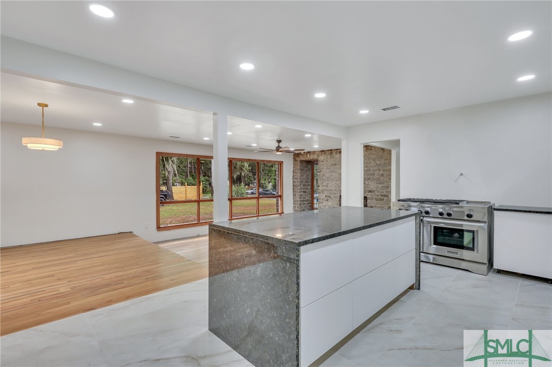 4901 La Roche Avenue