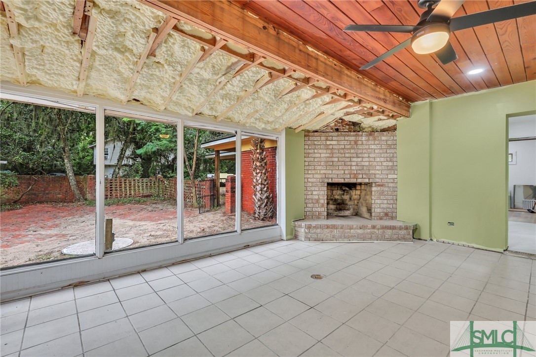 4901 La Roche Avenue