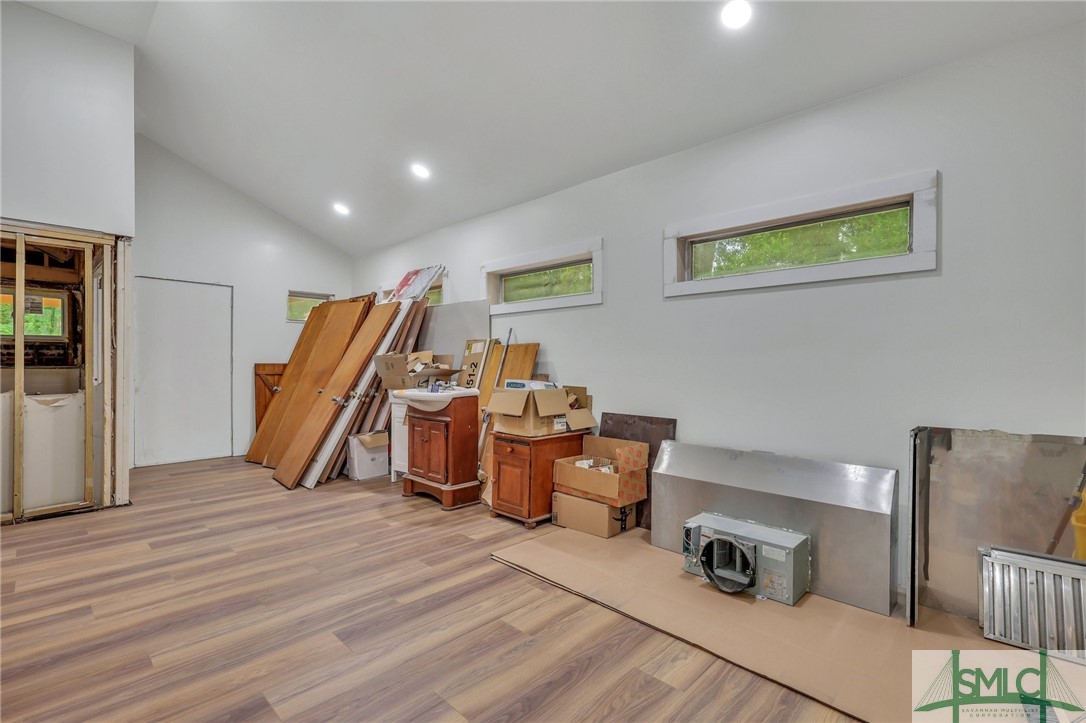 4901 La Roche Avenue