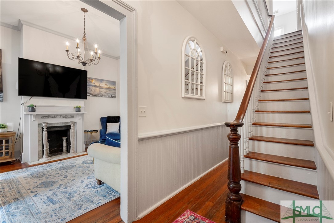 203 W Duffy Street