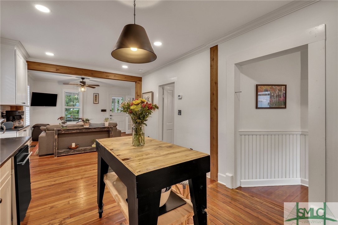 55 Henderson Avenue