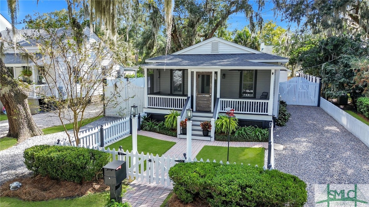 55 Henderson Avenue