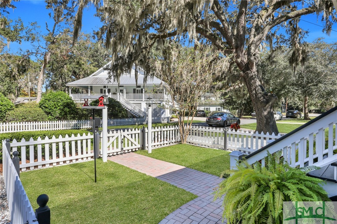 55 Henderson Avenue