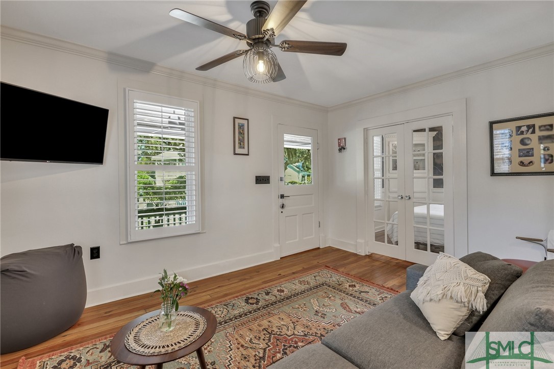 55 Henderson Avenue