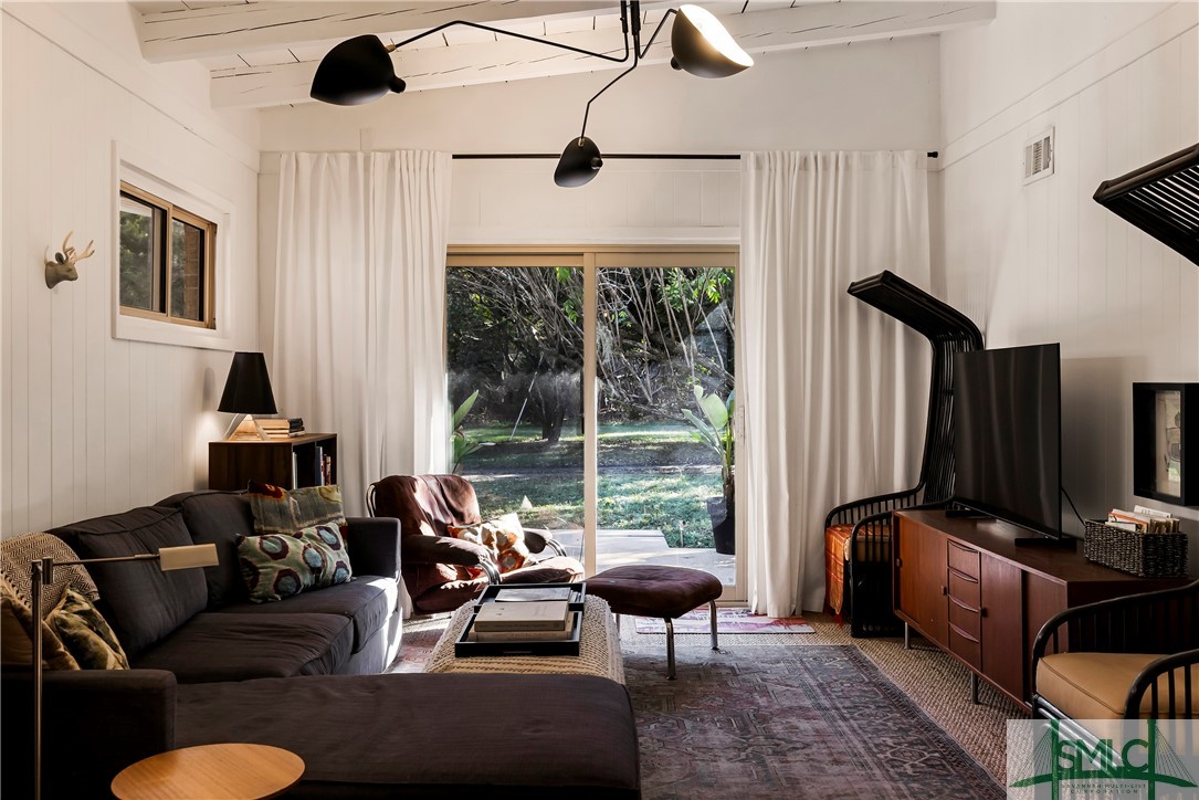 8 Marvalingrove Drive