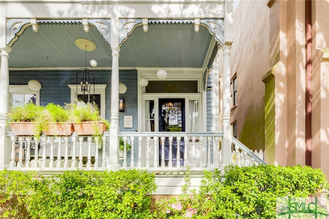 909 Howard Street