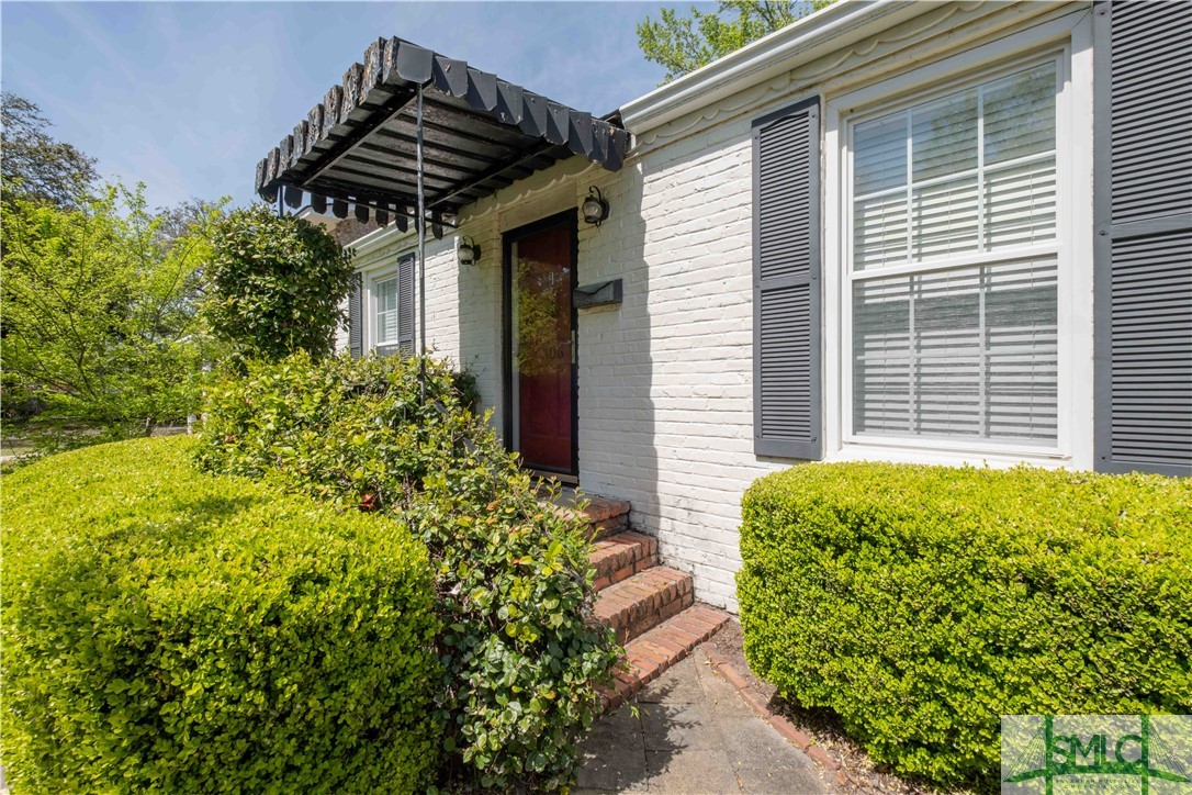 306 E 56th Street