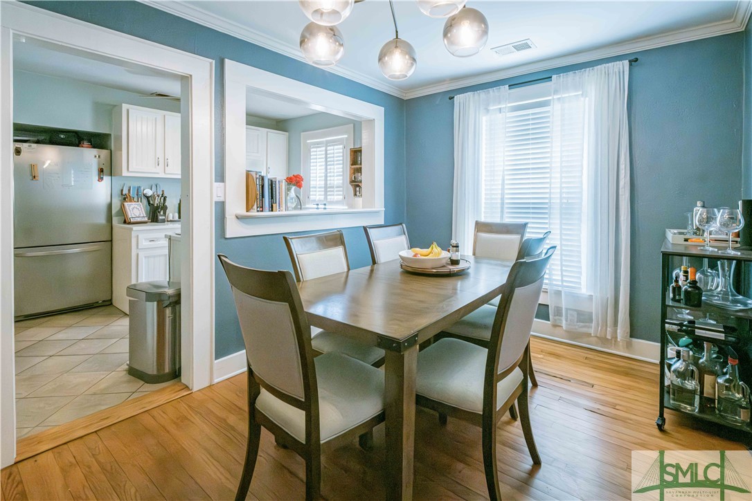 306 E 56th Street
