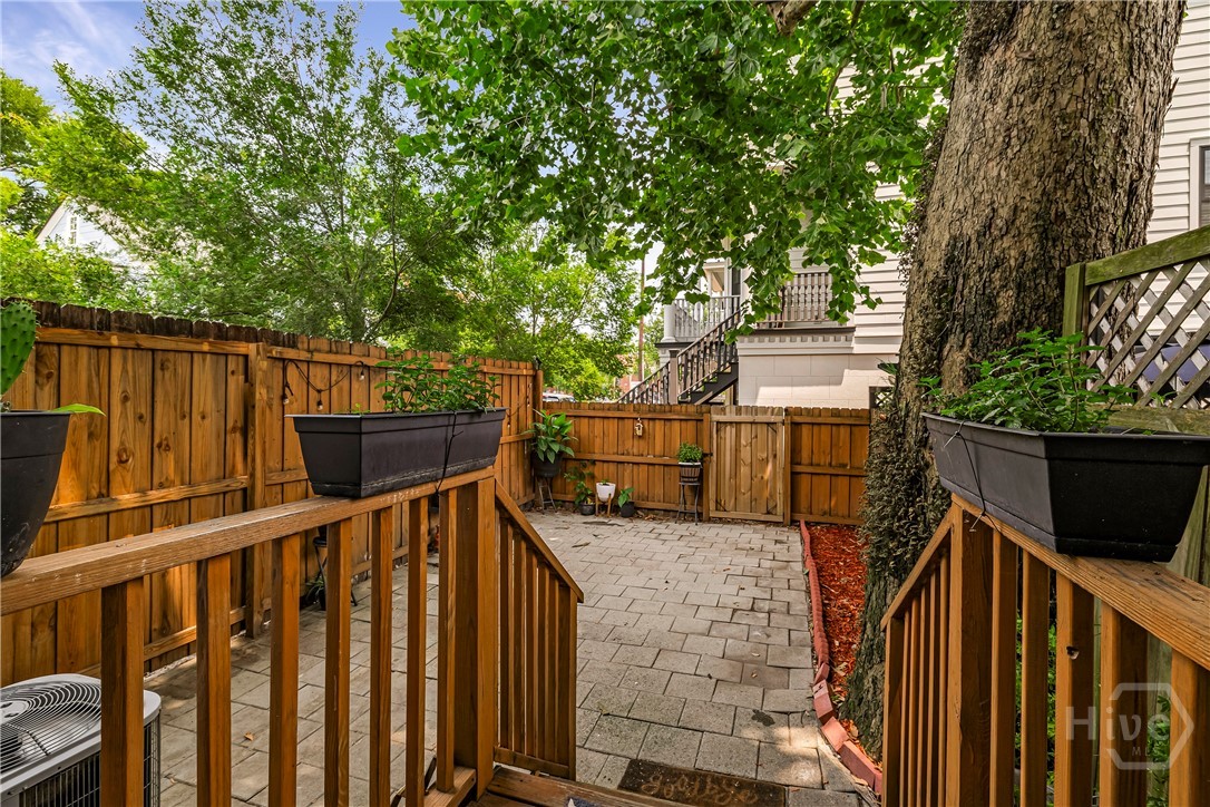 1402 Jefferson Street