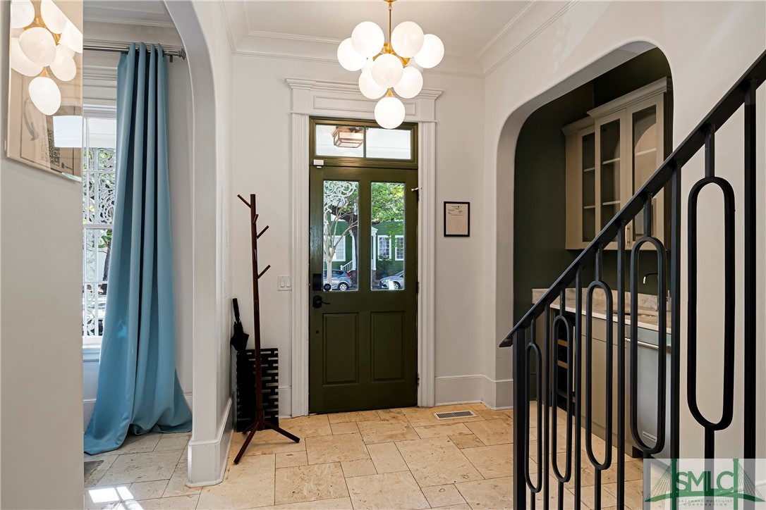 52-56 E Broad Street